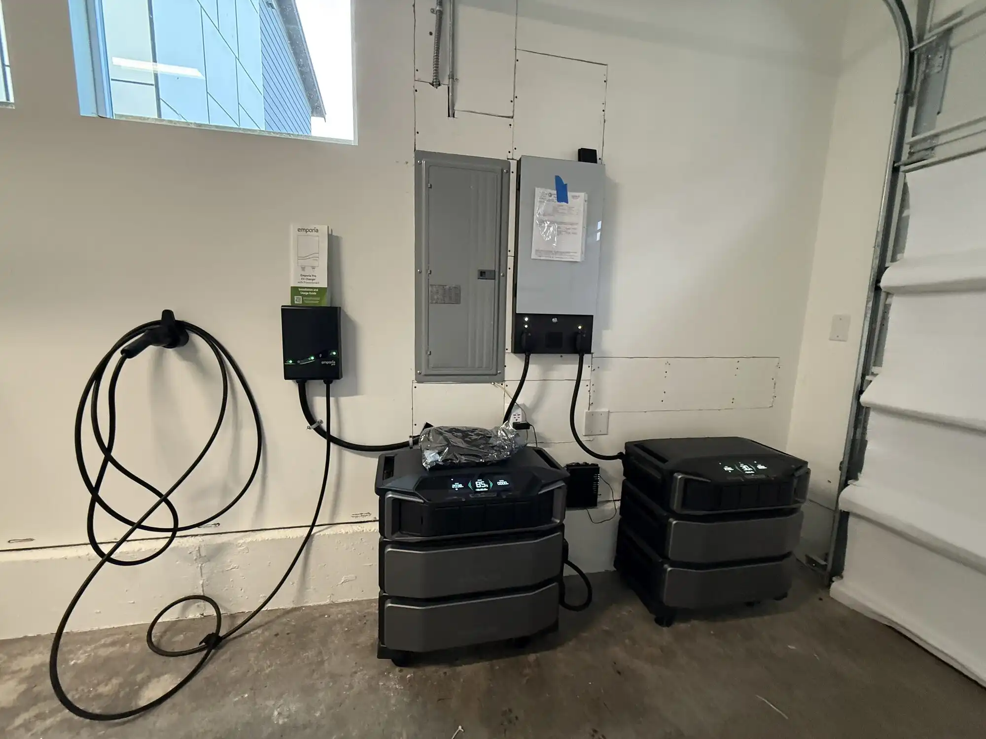 Emporia EV charger with EcoFlow Delta Pro Ultra battery backup and smart panel in a Washington garage