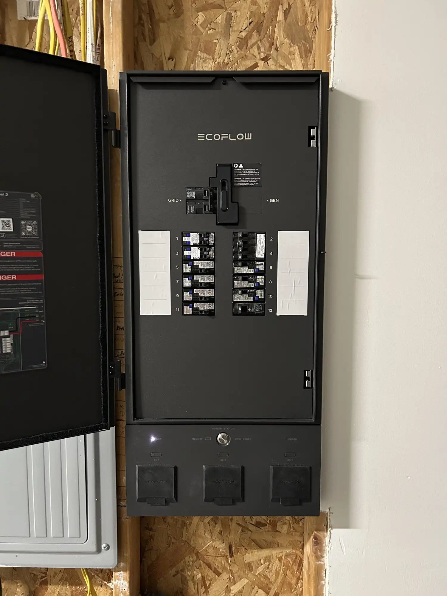 EcoFlow Smart Home Panel 2 installed in a Seattle home, 12 backed-up circuits with grid and generator inputs